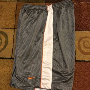 Nike basketball shorts in like-new condition
